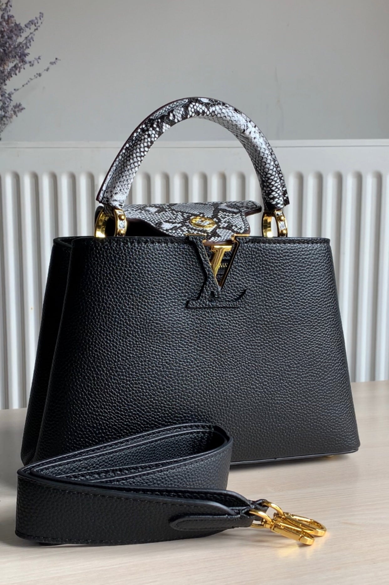 Louis Vuitton Hand Bag for women