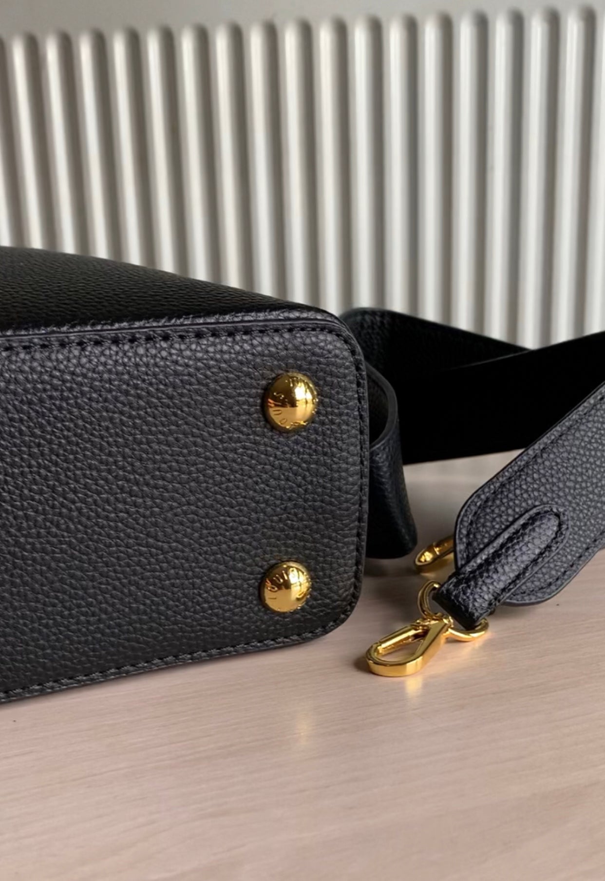 Louis Vuitton Hand Bag for women