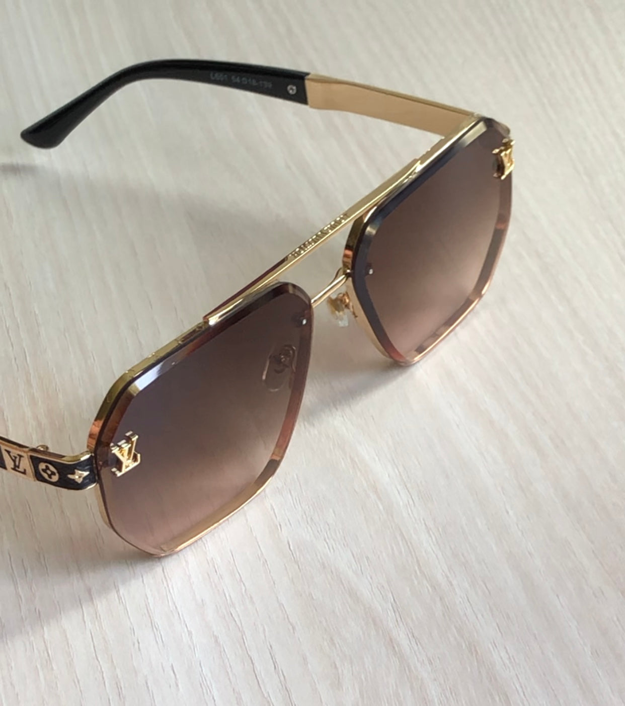 Louis Vuitton Sunglasses Unisex